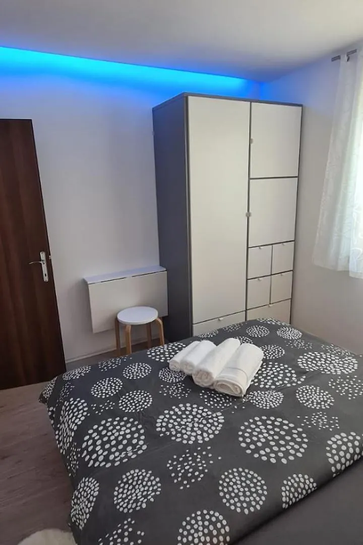 Apartman Seaside Vantacici 0*,  Croatia